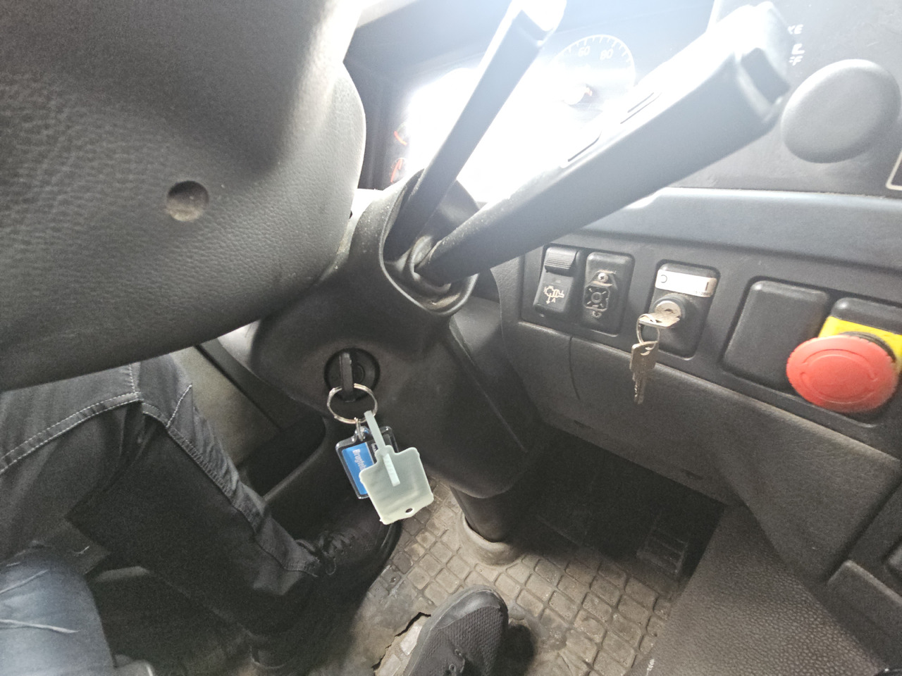 Vůz na odvoz odpadků Volvo FM9 6x2: obrázek 18 Vůz na odvoz odpadků Volvo FM9 6x2: obrázek 18