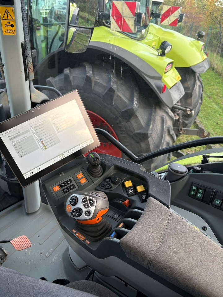 CLAAS Arion 550 CMATIC - Traktor: obrázek 5 CLAAS Arion 550 CMATIC - Traktor: obrázek 5