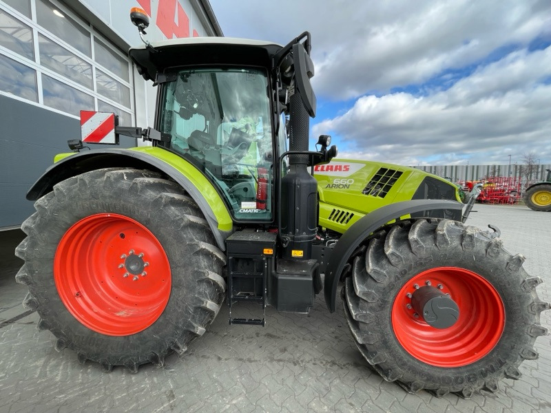 CLAAS Arion 660 CMATIC - Traktor: obrázek 3 CLAAS Arion 660 CMATIC - Traktor: obrázek 3