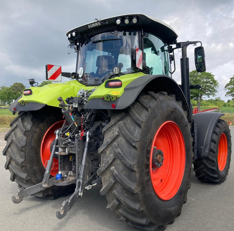 Traktor CLAAS Axion 830 CMATIC: obrázek 11