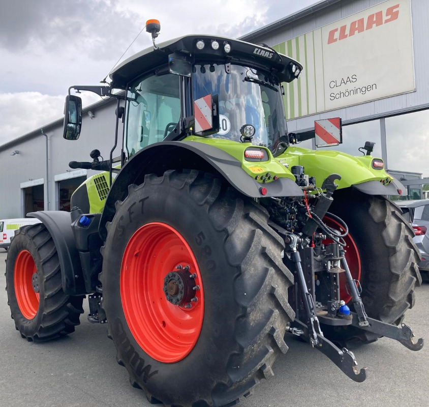 Traktor CLAAS Axion 830 CMATIC: obrázek 8