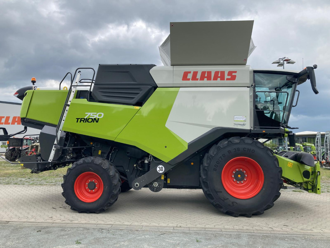 CLAAS Trion 750 leasing CLAAS Trion 750: obrázek 7