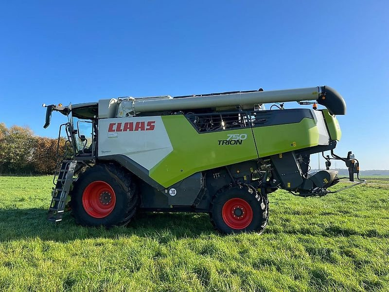 CLAAS Trion 750 leasing CLAAS Trion 750: obrázek 19