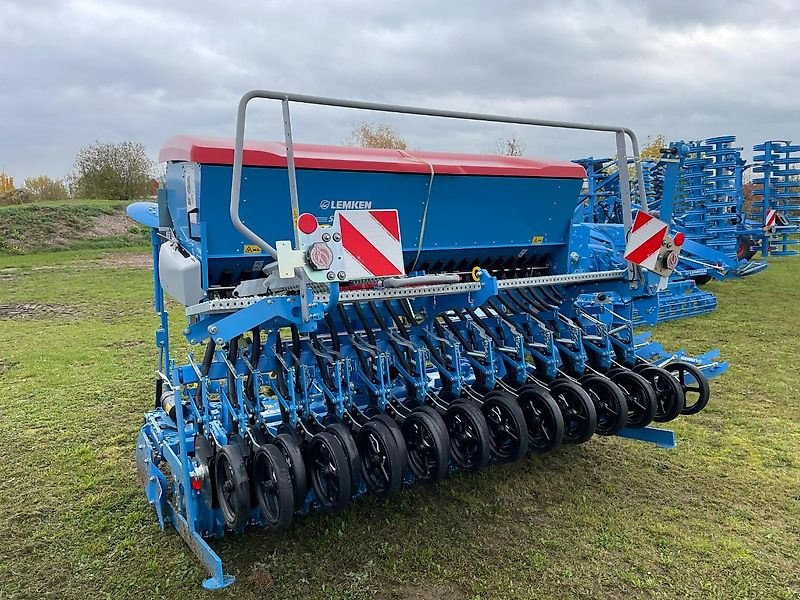 Lemken Zirkon 12/300 und Saphir 9/300-DS - Secí kombinace: obrázek 4 Lemken Zirkon 12/300 und Saphir 9/300-DS - Secí kombinace: obrázek 4