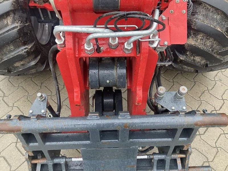 Schäffer 6680T - Teleskopický kolový nakladač: obrázek 5 Schäffer 6680T - Teleskopický kolový nakladač: obrázek 5