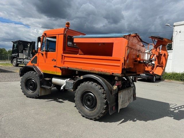 Mercedes-Benz Unimog 418/10 Winterdienst2000 - Sklápěč: obrázek 3 Mercedes-Benz Unimog 418/10 Winterdienst2000 - Sklápěč: obrázek 3