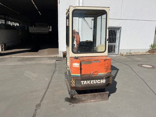 Takeuchi T B 15 A - Mini rýpadlo: obrázek 5 Takeuchi T B 15 A - Mini rýpadlo: obrázek 5