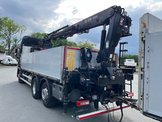 Volvo FH500 Baustoff LKW Hiap 177K Top gepflegt - Auto s hydraulickou rukou: obrázek 4 Volvo FH500 Baustoff LKW Hiap 177K Top gepflegt - Auto s hydraulickou rukou: obrázek 4