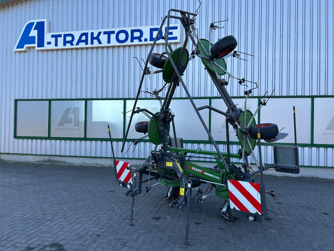 Fendt Lotus 770 - Obraceč/ Shrnovač: obrázek 1 Fendt Lotus 770 - Obraceč/ Shrnovač: obrázek 1