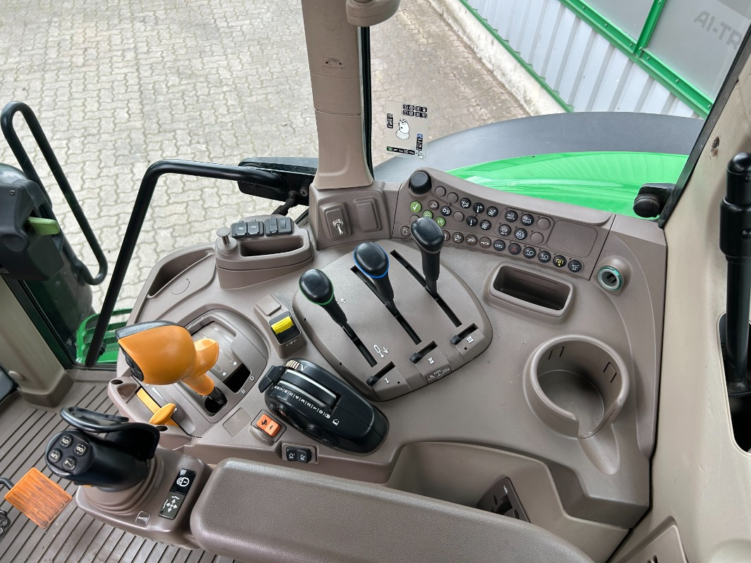 John Deere 6155M - Traktor: obrázek 5 John Deere 6155M - Traktor: obrázek 5