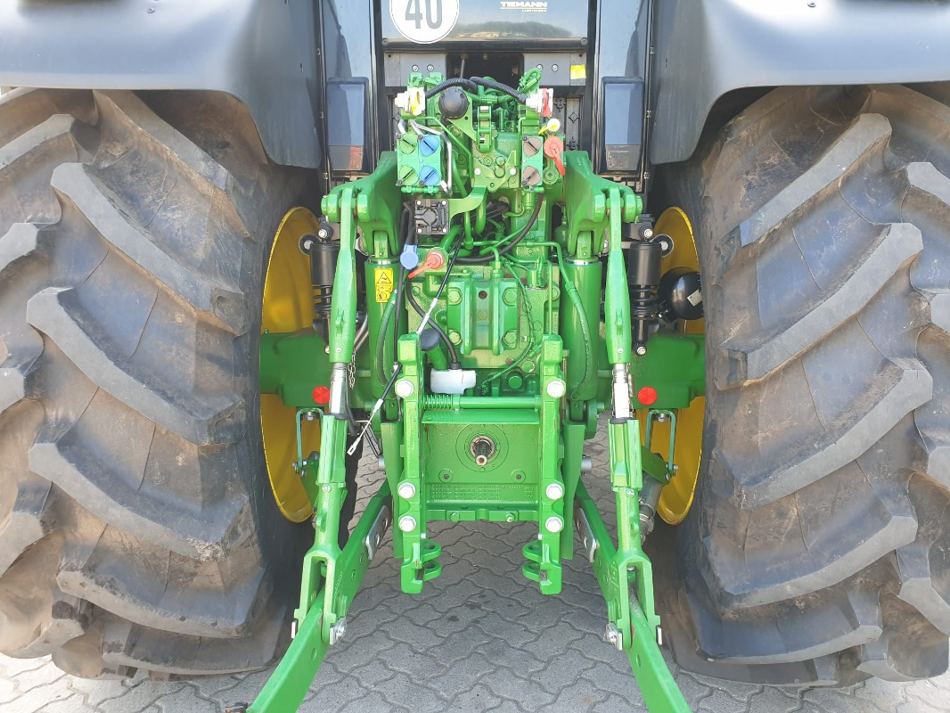 John Deere 6195M **MIETRÜCKLÄUFER** - Traktor: obrázek 4 John Deere 6195M **MIETRÜCKLÄUFER** - Traktor: obrázek 4