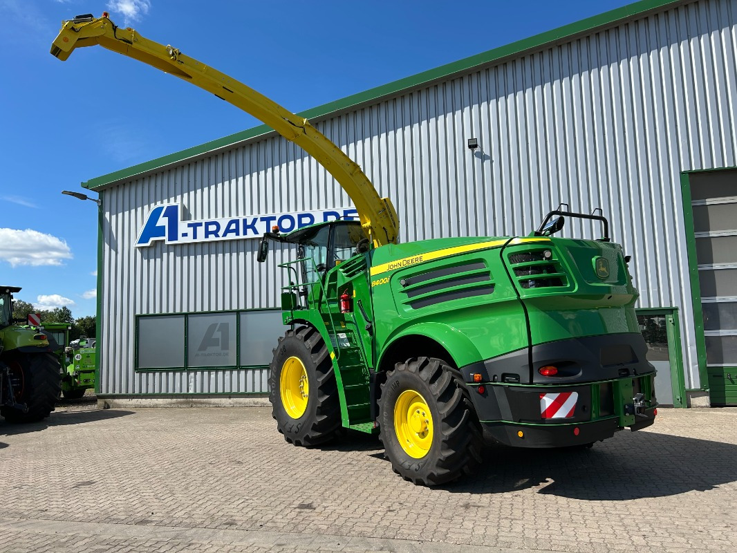 John Deere 8400i PREMIUM USED - Kombajn: obrázek 5 John Deere 8400i PREMIUM USED - Kombajn: obrázek 5