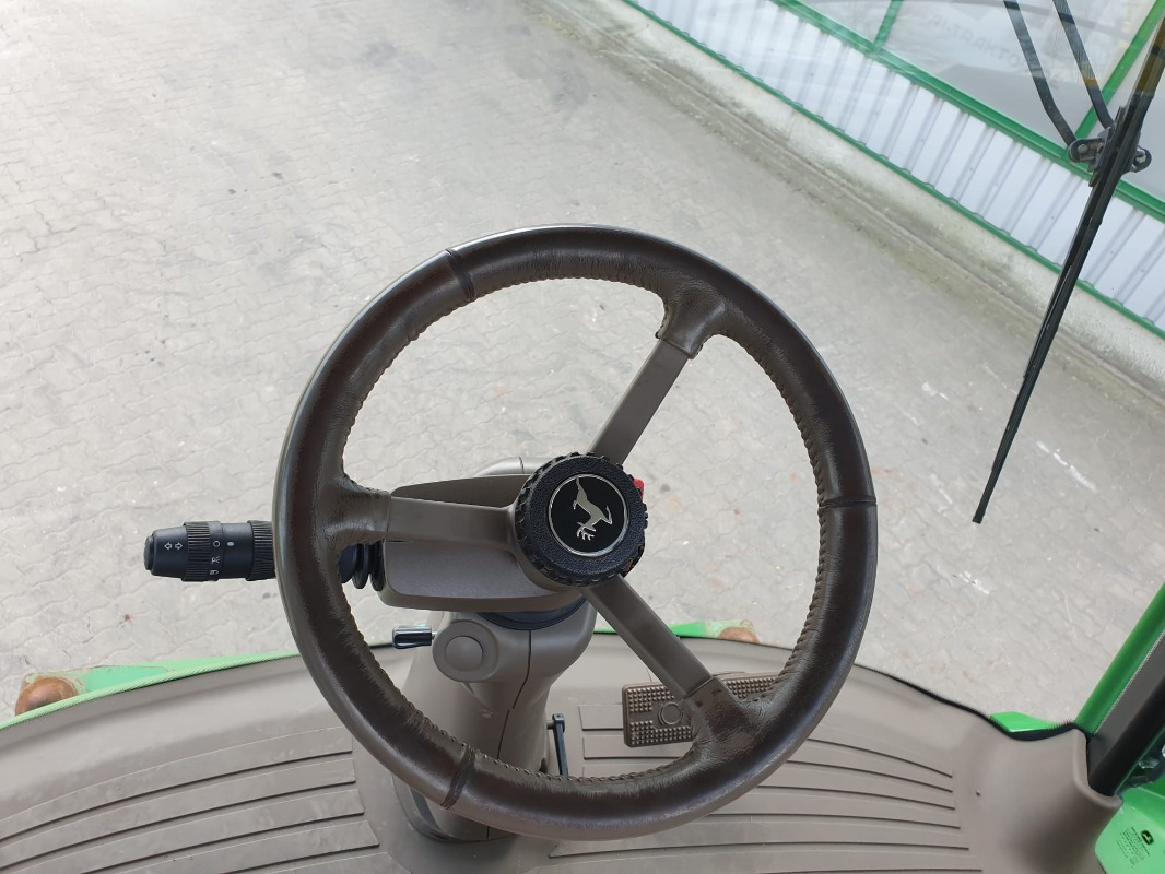 John Deere 8600 - Kombajn: obrázek 3 John Deere 8600 - Kombajn: obrázek 3