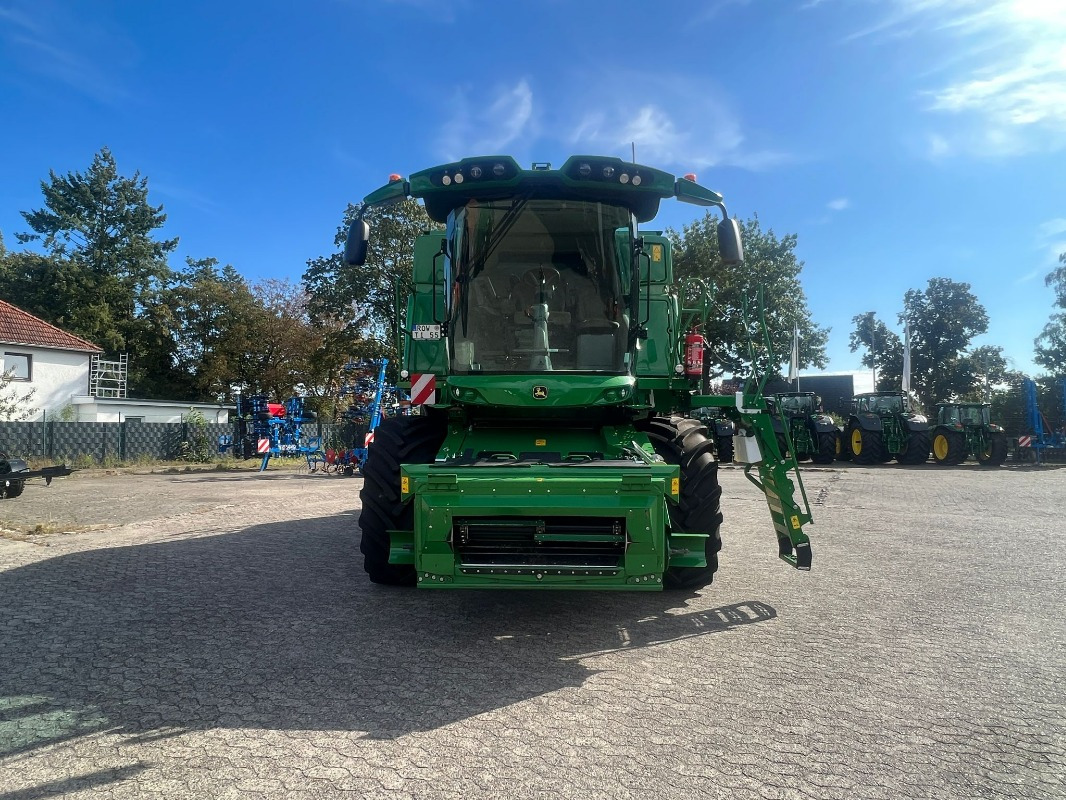 John Deere T560 - Sklízecí mlátička: obrázek 2 John Deere T560 - Sklízecí mlátička: obrázek 2