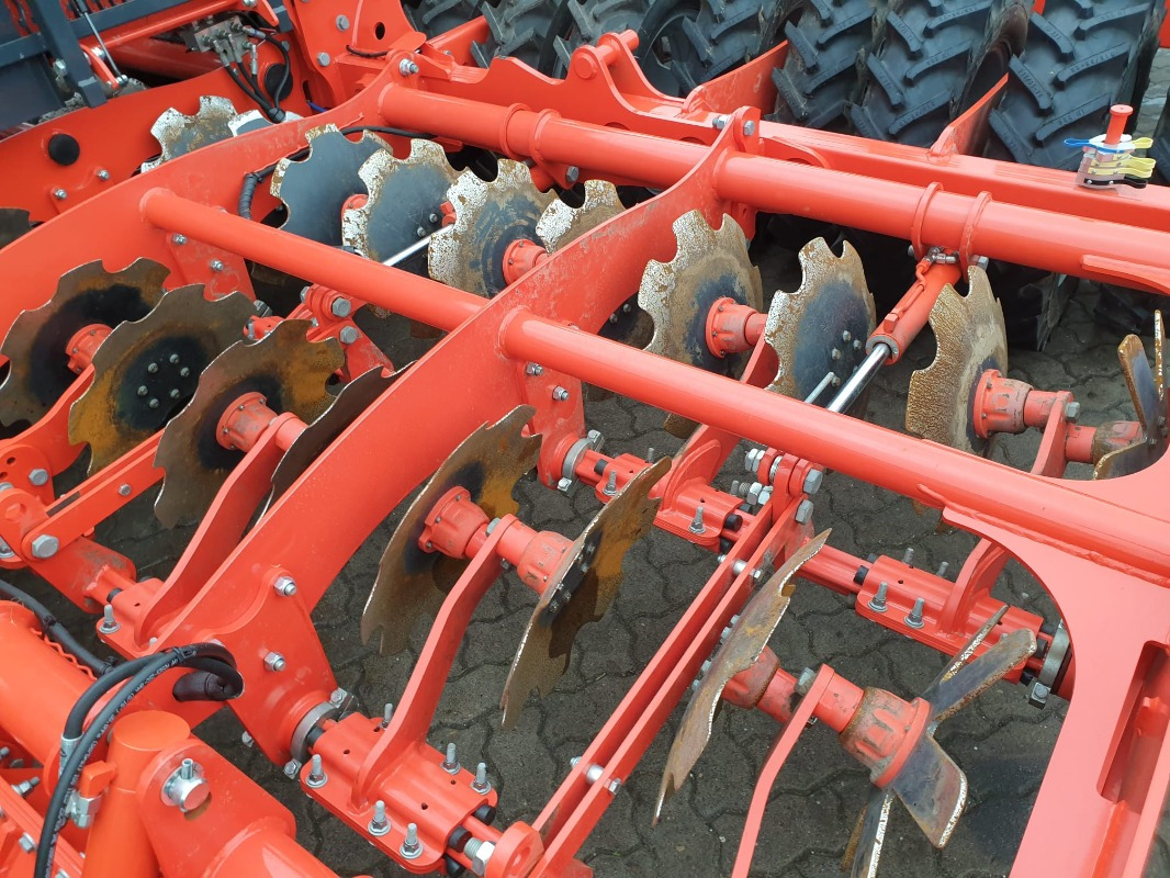 Kuhn ESPRO6000 - Secí stroj: obrázek 5 Kuhn ESPRO6000 - Secí stroj: obrázek 5