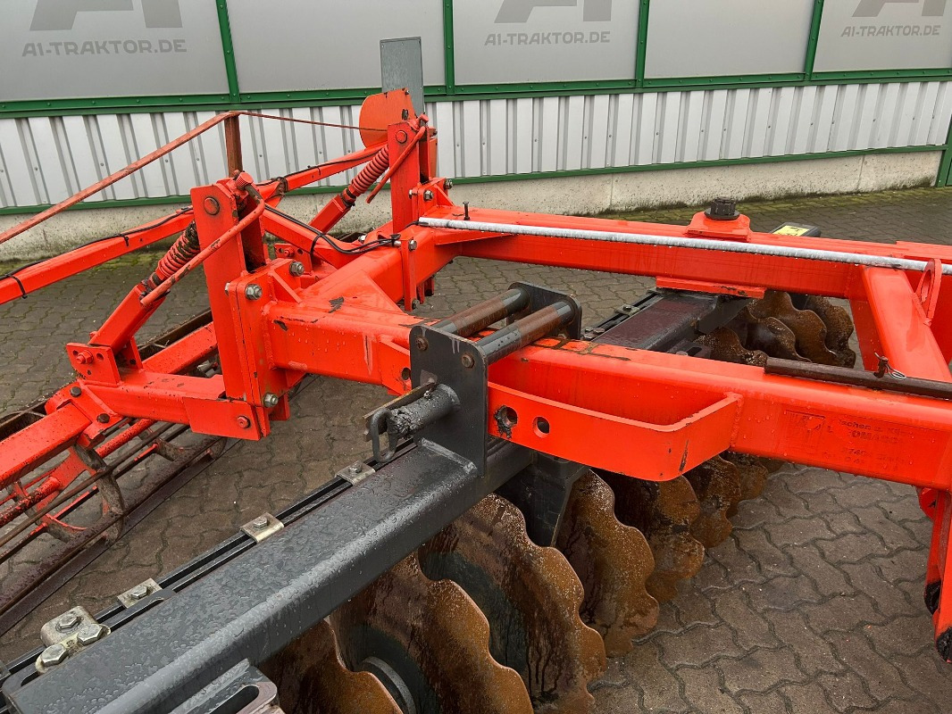 Kuhn HVA 26 - Talířové brány: obrázek 2 Kuhn HVA 26 - Talířové brány: obrázek 2