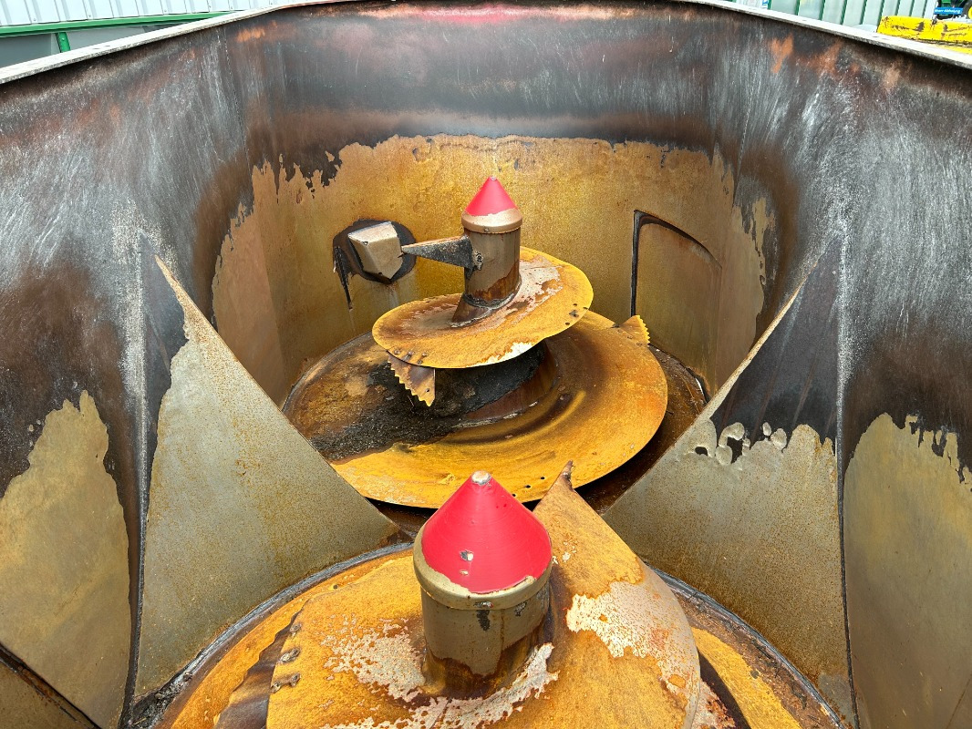 Strautmann Verti-Mix 1700 Double - Krmný míchací vůz: obrázek 5 Strautmann Verti-Mix 1700 Double - Krmný míchací vůz: obrázek 5