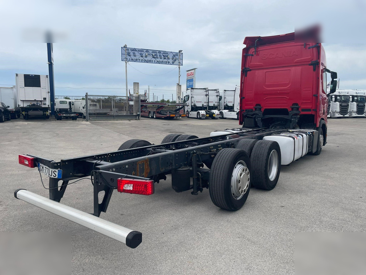 SCANIA R450 - Plachtový nákladní auto: obrázek 3 SCANIA R450 - Plachtový nákladní auto: obrázek 3