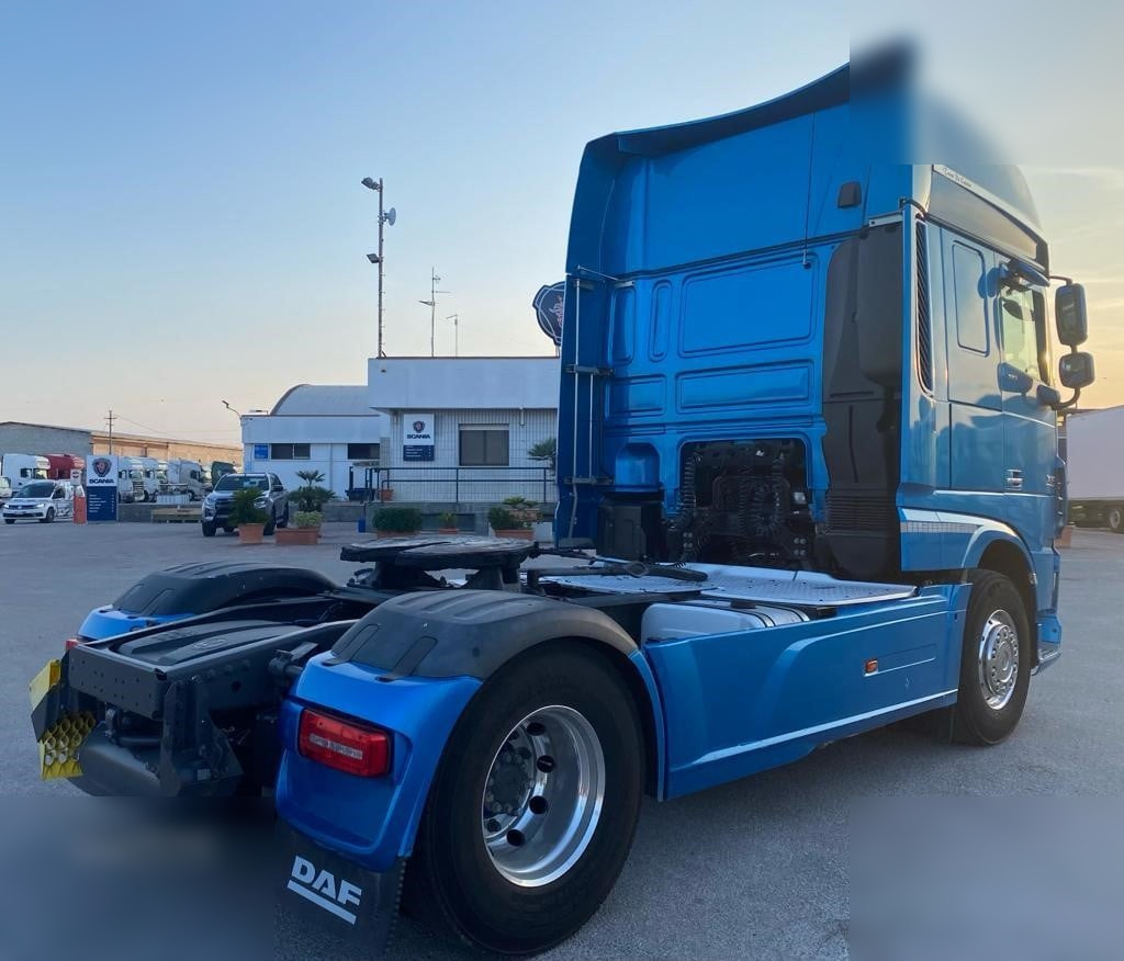 DAF XF105.510 - Tahač: obrázek 3 DAF XF105.510 - Tahač: obrázek 3