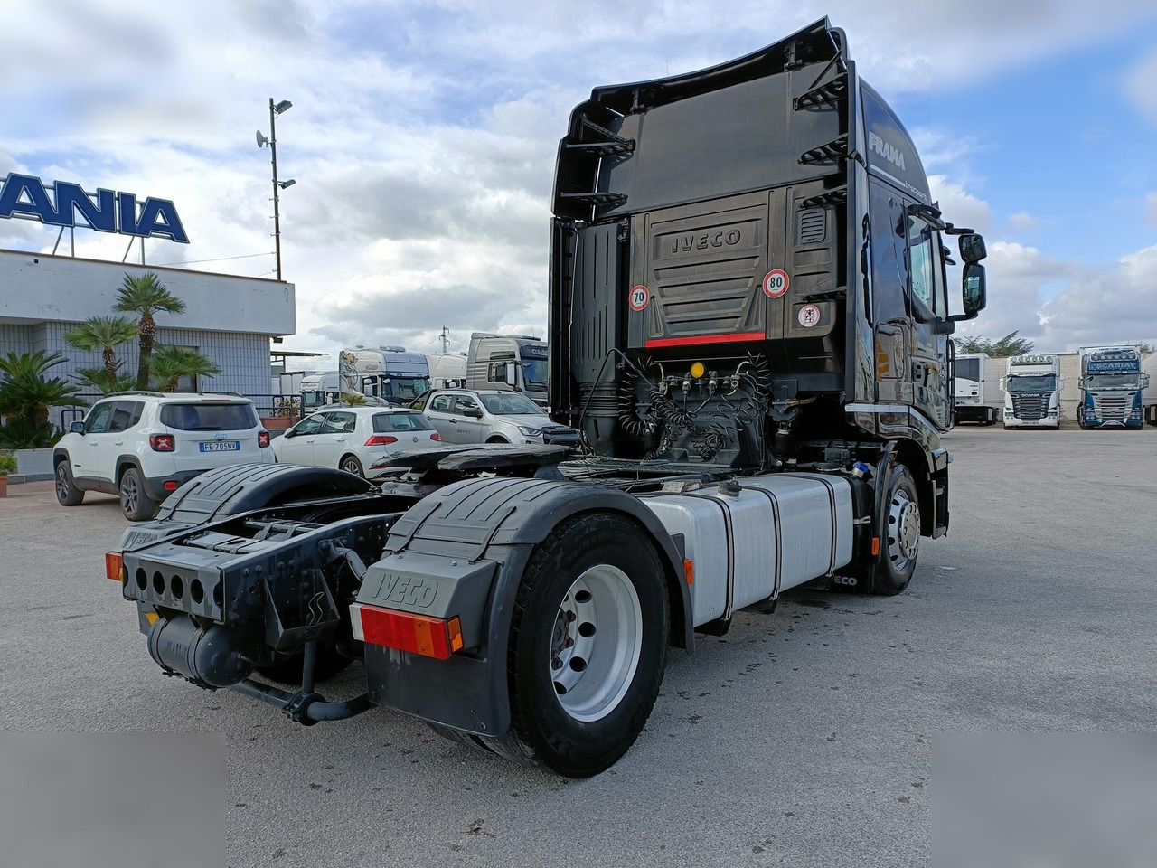 IVECO STRALIS 450 - Tahač: obrázek 2 IVECO STRALIS 450 - Tahač: obrázek 2