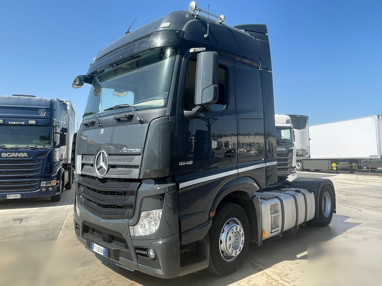 MERCEDES-BENZ ACTROS 1848 - Tahač: obrázek 1 MERCEDES-BENZ ACTROS 1848 - Tahač: obrázek 1