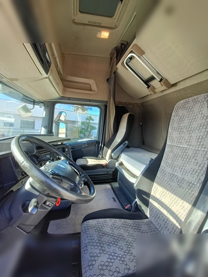 SCANIA R580 - Tahač: obrázek 5 SCANIA R580 - Tahač: obrázek 5