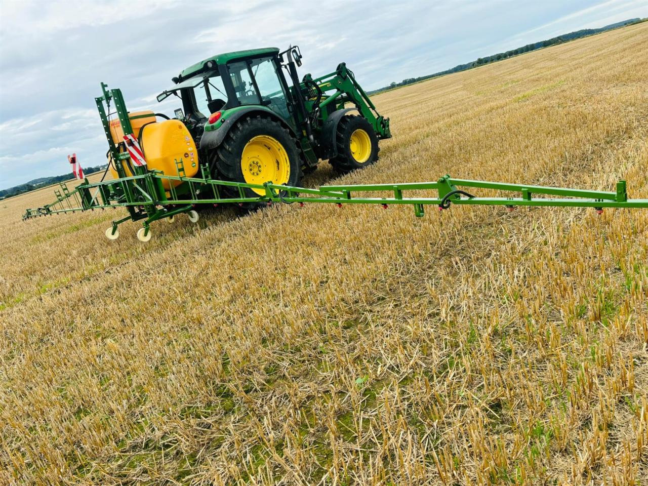 Amazone UF800 - Nesený postřikovač: obrázek 3 Amazone UF800 - Nesený postřikovač: obrázek 3