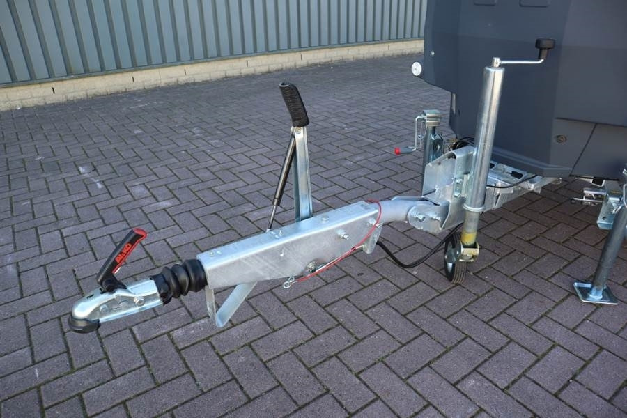 Osvětlovací stožár Atlas Copco Hilight H6+ Valid inspection, *Guarantee! Max Boom: obrázek 10 Osvětlovací stožár Atlas Copco Hilight H6+ Valid inspection, *Guarantee! Max Boom: obrázek 10