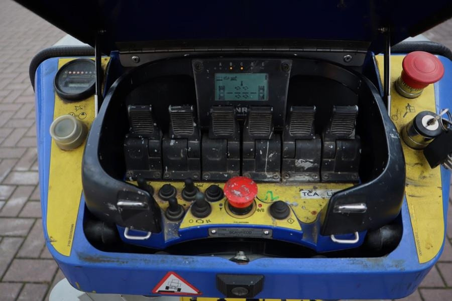 Falcon FS330Z As-Is, Bi-Energy, Diesel - Battery, 33m Wor - Kloubová plošina: obrázek 4 Falcon FS330Z As-Is, Bi-Energy, Diesel - Battery, 33m Wor - Kloubová plošina: obrázek 4