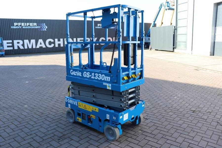 Genie GS1330M Valid inspection, *Guarantee! All-Electric - Nůžková plošina: obrázek 2 Genie GS1330M Valid inspection, *Guarantee! All-Electric - Nůžková plošina: obrázek 2