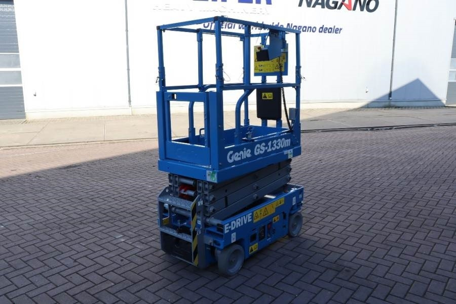 Genie GS1330M Valid inspection, *Guarantee! All-Electric - Nůžková plošina: obrázek 2 Genie GS1330M Valid inspection, *Guarantee! All-Electric - Nůžková plošina: obrázek 2