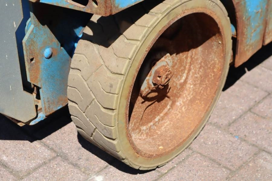 Genie GS2632 Electric, Working Height 10m, 227kg Capacit  leasing Genie GS2632 Electric, Working Height 10m, 227kg Capacit: obrázek 10