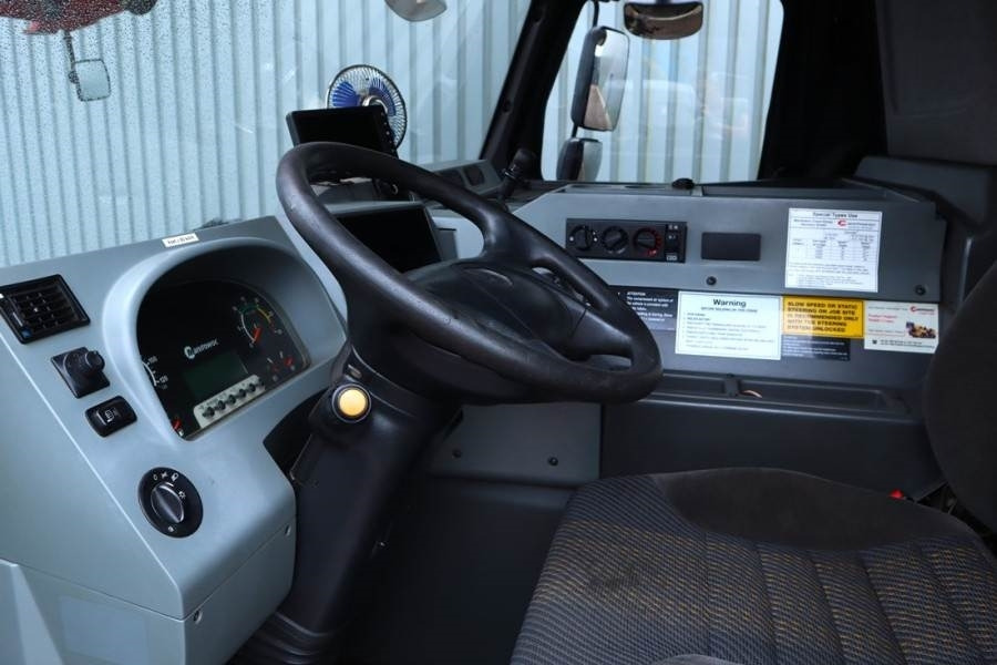 Grove GMK3060 Diesel, 6x6x6 Drive, 60t Capacity, 43m Mai - Univerzální autojeřáb: obrázek 4 Grove GMK3060 Diesel, 6x6x6 Drive, 60t Capacity, 43m Mai - Univerzální autojeřáb: obrázek 4