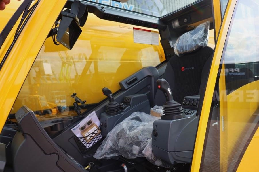 Grove GMK5150XL Available For Rent, Dutch Registration, - Univerzální autojeřáb: obrázek 4 Grove GMK5150XL Available For Rent, Dutch Registration, - Univerzální autojeřáb: obrázek 4