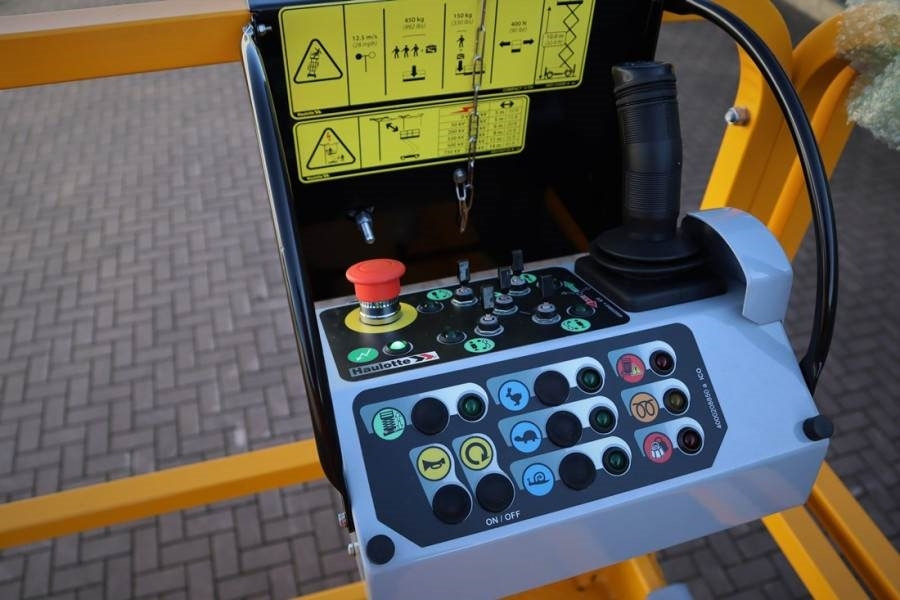 Haulotte Compact 12DX Valid Inspection, *Guarantee! Diesel, - Nůžková plošina: obrázek 3 Haulotte Compact 12DX Valid Inspection, *Guarantee! Diesel, - Nůžková plošina: obrázek 3