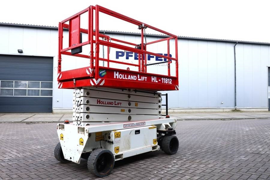 Holland Lift Ecostar HL-11812 Electric, 14m Working Height, 300 - Nůžková plošina: obrázek 2 Holland Lift Ecostar HL-11812 Electric, 14m Working Height, 300 - Nůžková plošina: obrázek 2