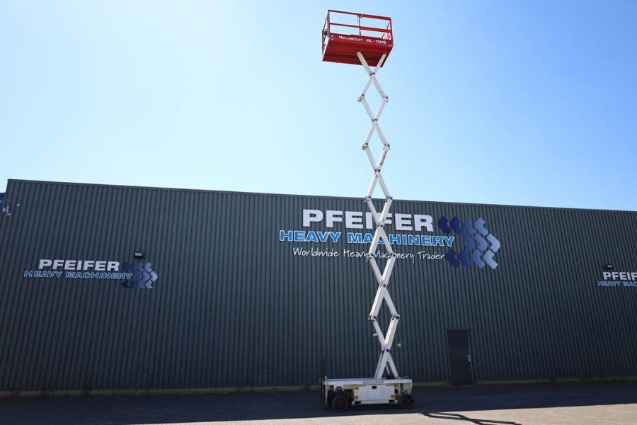 Holland Lift Ecostar HL-11812 Electric, 14m Working Height, 300 - Nůžková plošina: obrázek 3 Holland Lift Ecostar HL-11812 Electric, 14m Working Height, 300 - Nůžková plošina: obrázek 3