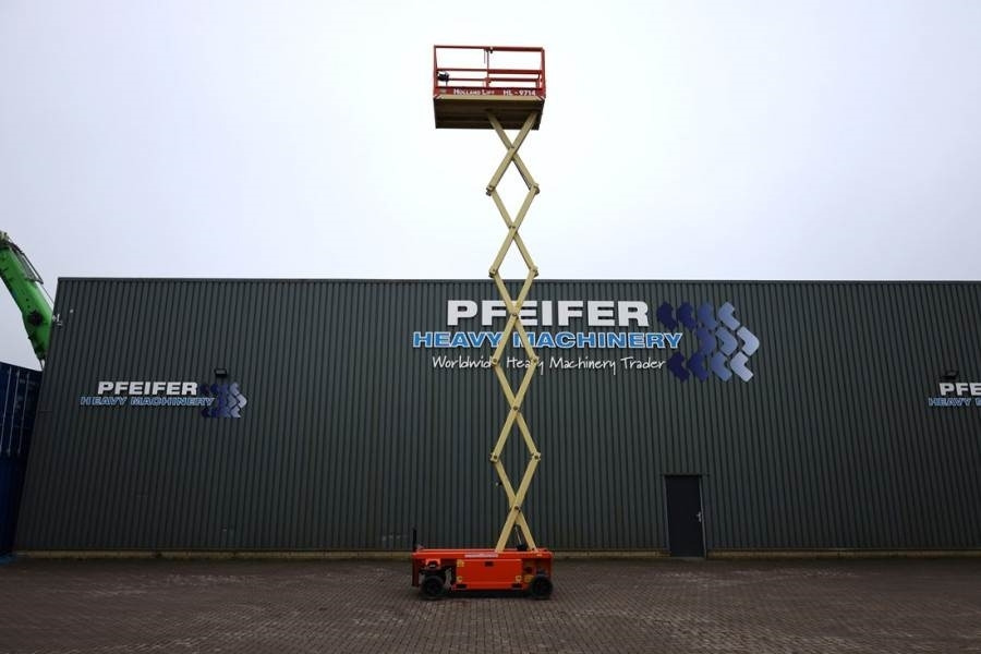 Holland Lift Ecostar HL-9714 Electric, 12m Working Height, 325k - Nůžková plošina: obrázek 3 Holland Lift Ecostar HL-9714 Electric, 12m Working Height, 325k - Nůžková plošina: obrázek 3