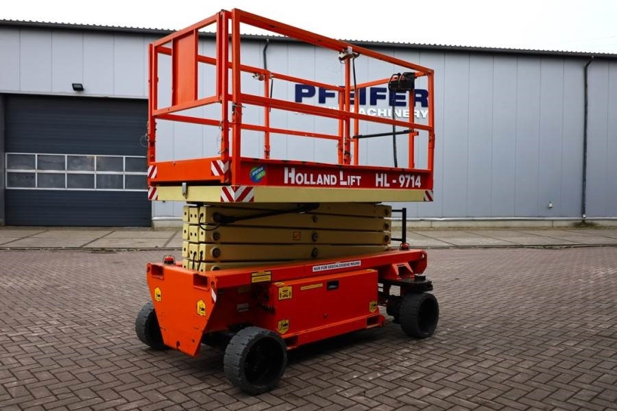 Holland Lift Ecostar HL-9714 Electric, 12m Working Height, 325k - Nůžková plošina: obrázek 2 Holland Lift Ecostar HL-9714 Electric, 12m Working Height, 325k - Nůžková plošina: obrázek 2