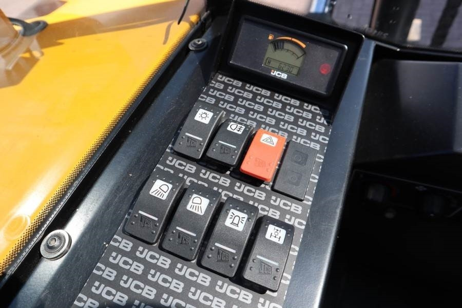 Vysokozdvižný vozík terénní JCB 940-4 T4 Valid inspection, *Guarantee! Diesel, 4x4: obrázek 12 Vysokozdvižný vozík terénní JCB 940-4 T4 Valid inspection, *Guarantee! Diesel, 4x4: obrázek 12