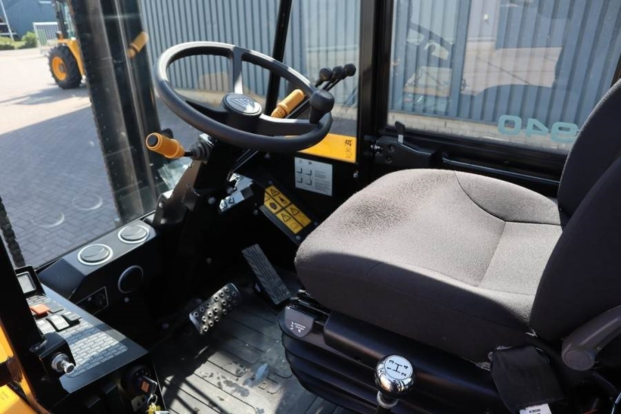 JCB 940-4 T4 Valid inspection, *Guarantee! Diesel, 4x4 - Vysokozdvižný vozík terénní: obrázek 3 JCB 940-4 T4 Valid inspection, *Guarantee! Diesel, 4x4 - Vysokozdvižný vozík terénní: obrázek 3