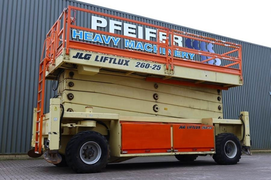 JLG 260-25 Diesel, 4x4 Drive, 9.80m Hydraulic Deck Ext - Nůžková plošina: obrázek 1 JLG 260-25 Diesel, 4x4 Drive, 9.80m Hydraulic Deck Ext - Nůžková plošina: obrázek 1
