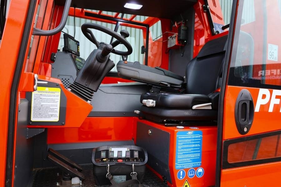 JMG MC250.09FL Valid inspection, *Guarantee! Fully Ele - Dieselový vysokozdvižný vozík: obrázek 4 JMG MC250.09FL Valid inspection, *Guarantee! Fully Ele - Dieselový vysokozdvižný vozík: obrázek 4