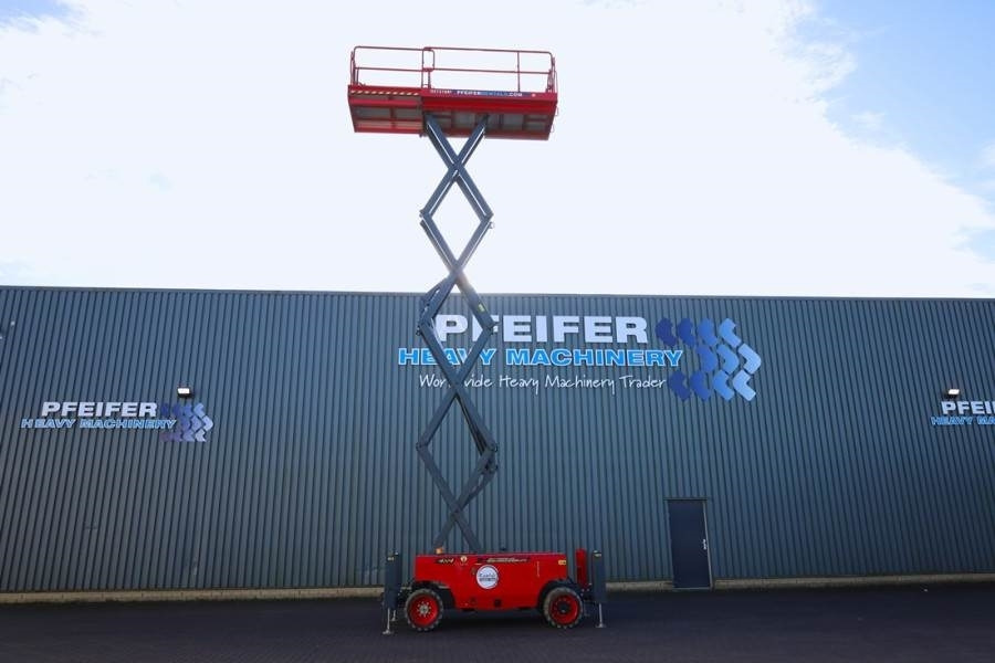 Magni DS1218RT Valid inspection, Diesel, 4x4 Drive, 12m - Nůžková plošina: obrázek 3 Magni DS1218RT Valid inspection, Diesel, 4x4 Drive, 12m - Nůžková plošina: obrázek 3