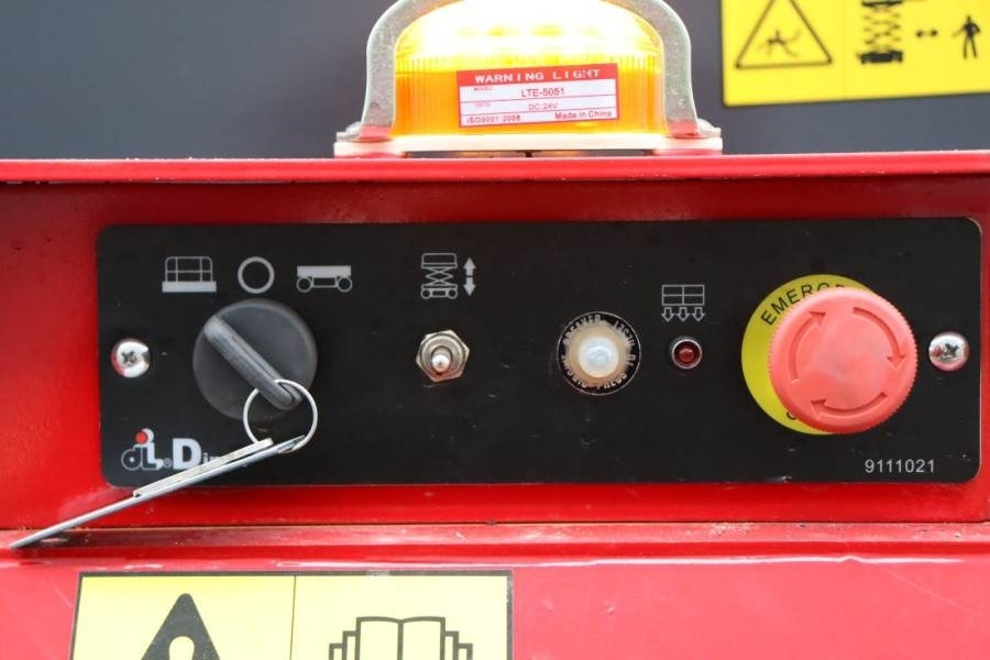Magni ES1612E Valid inspection, *Guarantee!, Electric, 1 - Nůžková plošina: obrázek 4 Magni ES1612E Valid inspection, *Guarantee!, Electric, 1 - Nůžková plošina: obrázek 4