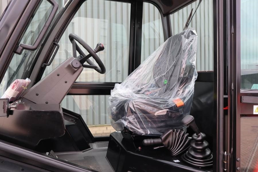 Manitou M30-4 Valid inspection, *Guarantee! Diesel, 4x4 Dr - Vysokozdvižný vozík terénní: obrázek 3 Manitou M30-4 Valid inspection, *Guarantee! Diesel, 4x4 Dr - Vysokozdvižný vozík terénní: obrázek 3