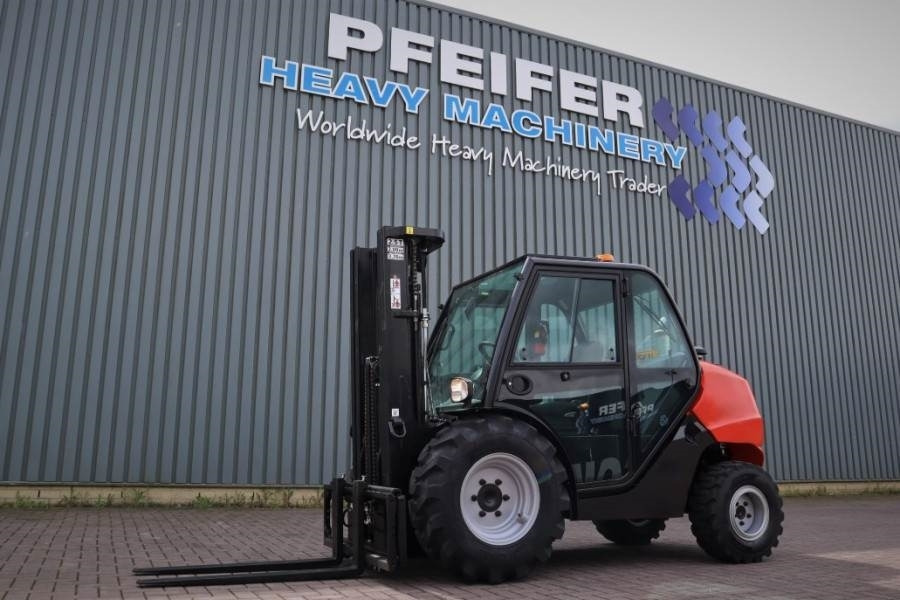 Manitou MC25-4 Valid Inspection, *Guarantee, Diesel, 4x4 D - Vysokozdvižný vozík terénní: obrázek 1 Manitou MC25-4 Valid Inspection, *Guarantee, Diesel, 4x4 D - Vysokozdvižný vozík terénní: obrázek 1