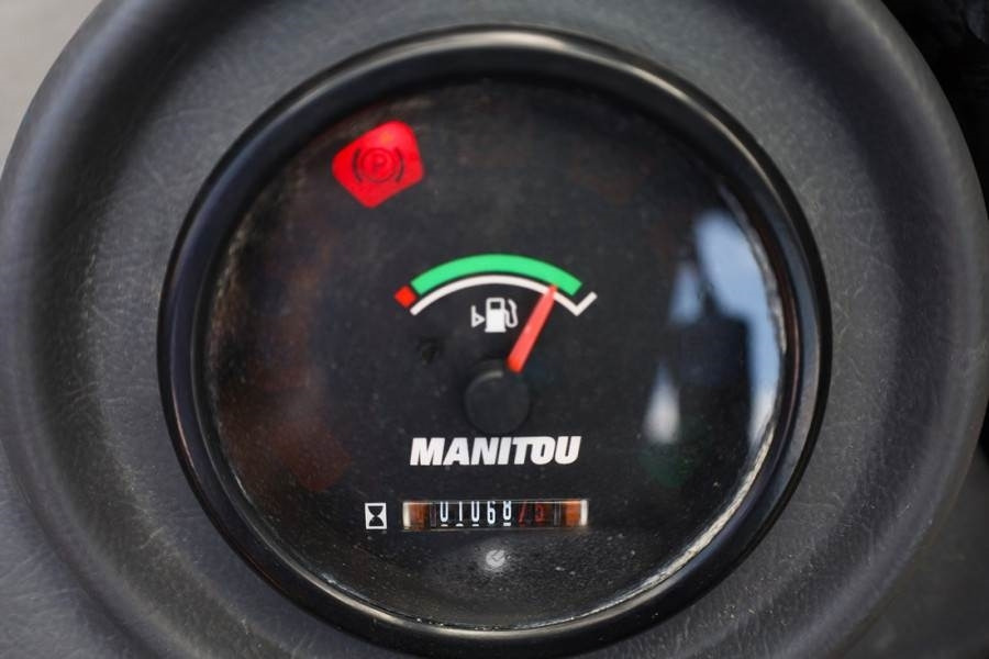 Manitou MC30-4 Valid Inspection, *Guarantee, Diesel, 4x4 D - Vysokozdvižný vozík terénní: obrázek 5 Manitou MC30-4 Valid Inspection, *Guarantee, Diesel, 4x4 D - Vysokozdvižný vozík terénní: obrázek 5
