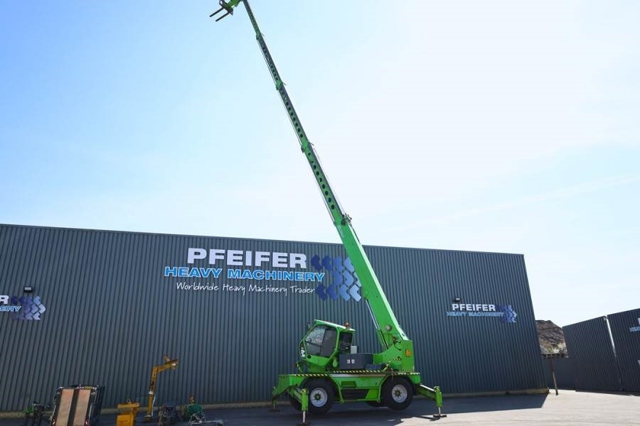 Merlo ROTO 40.26 MCSS Equipped With Various Attachments, - Teleskopický manipulátor: obrázek 3 Merlo ROTO 40.26 MCSS Equipped With Various Attachments, - Teleskopický manipulátor: obrázek 3