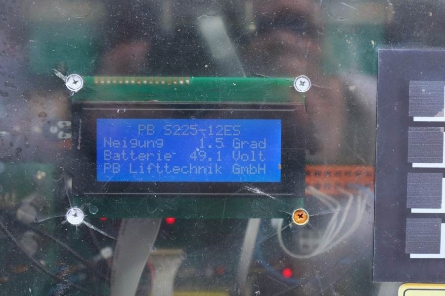 Nůžková plošina PB LIFT S225-12ES Electric, 22.5m Working Height, 450: obrázek 12